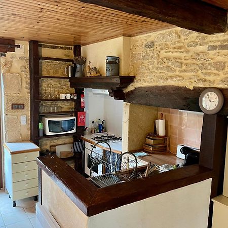 La Vieille Ferme: Superbe Complexe De 3 Gites En Pierre Avec Piscine Au Coeur Du Perigord Noir Saint-Genies Kültér fotó