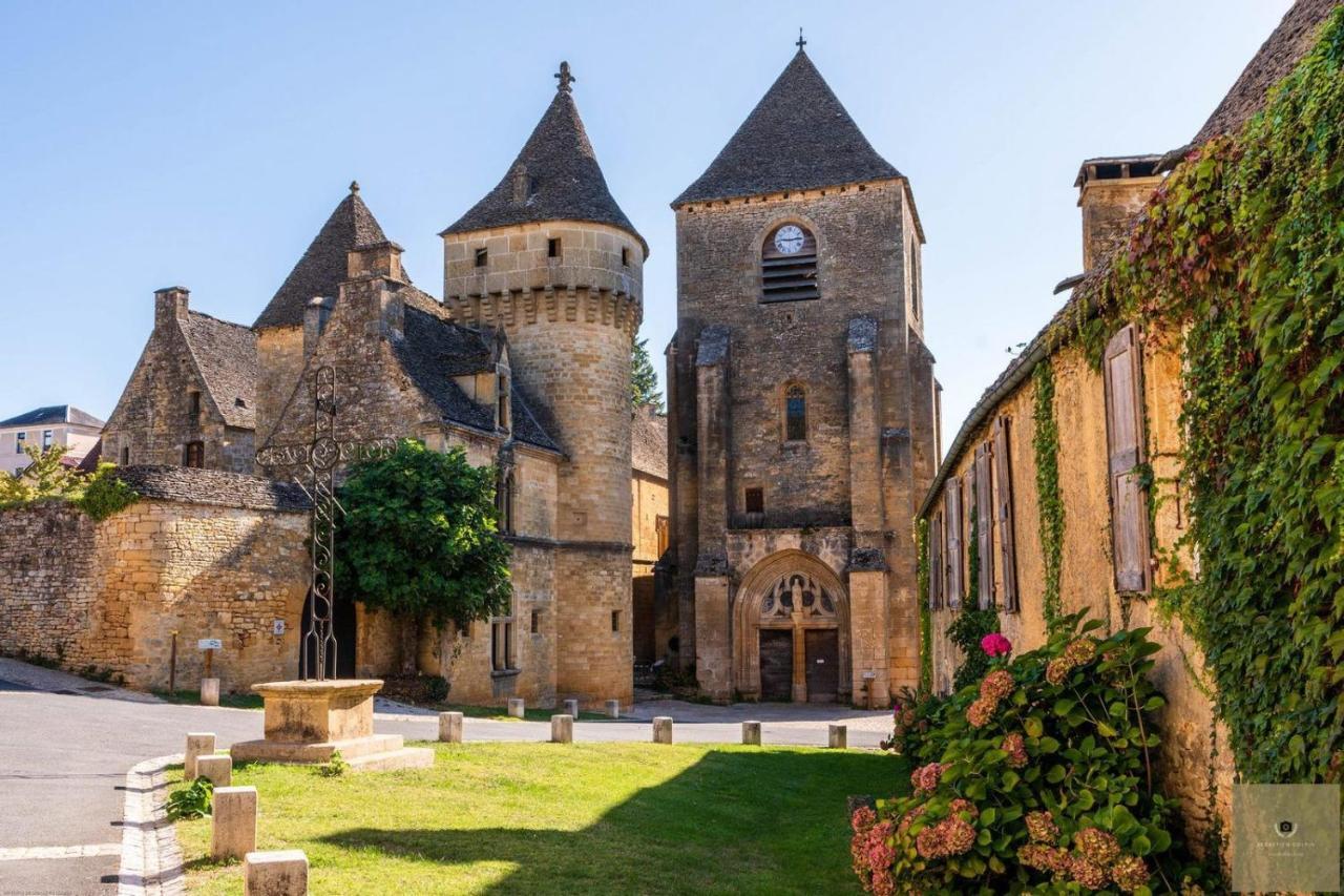 La Vieille Ferme: Superbe Complexe De 3 Gites En Pierre Avec Piscine Au Coeur Du Perigord Noir Saint-Genies Kültér fotó