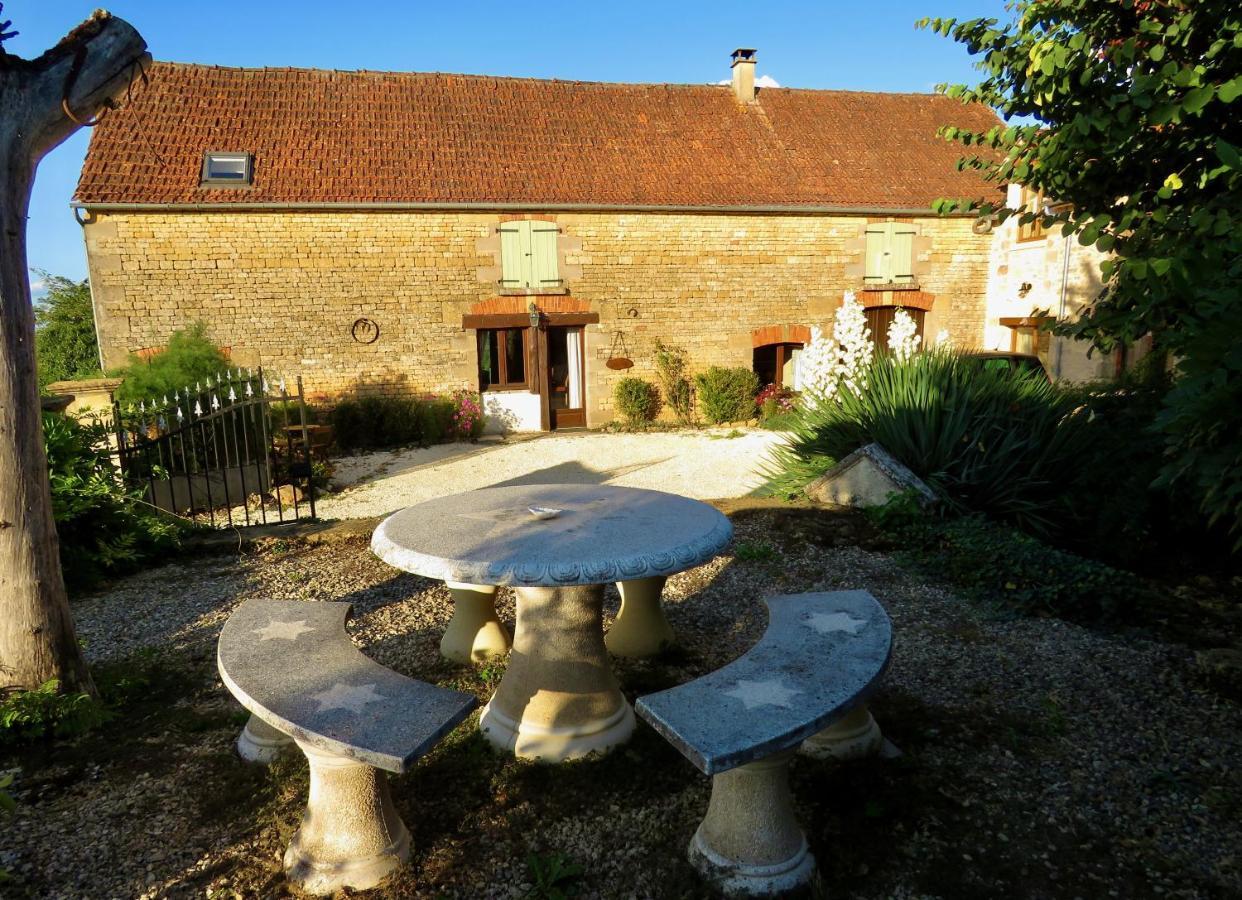 La Vieille Ferme: Superbe Complexe De 3 Gites En Pierre Avec Piscine Au Coeur Du Perigord Noir Saint-Genies Kültér fotó