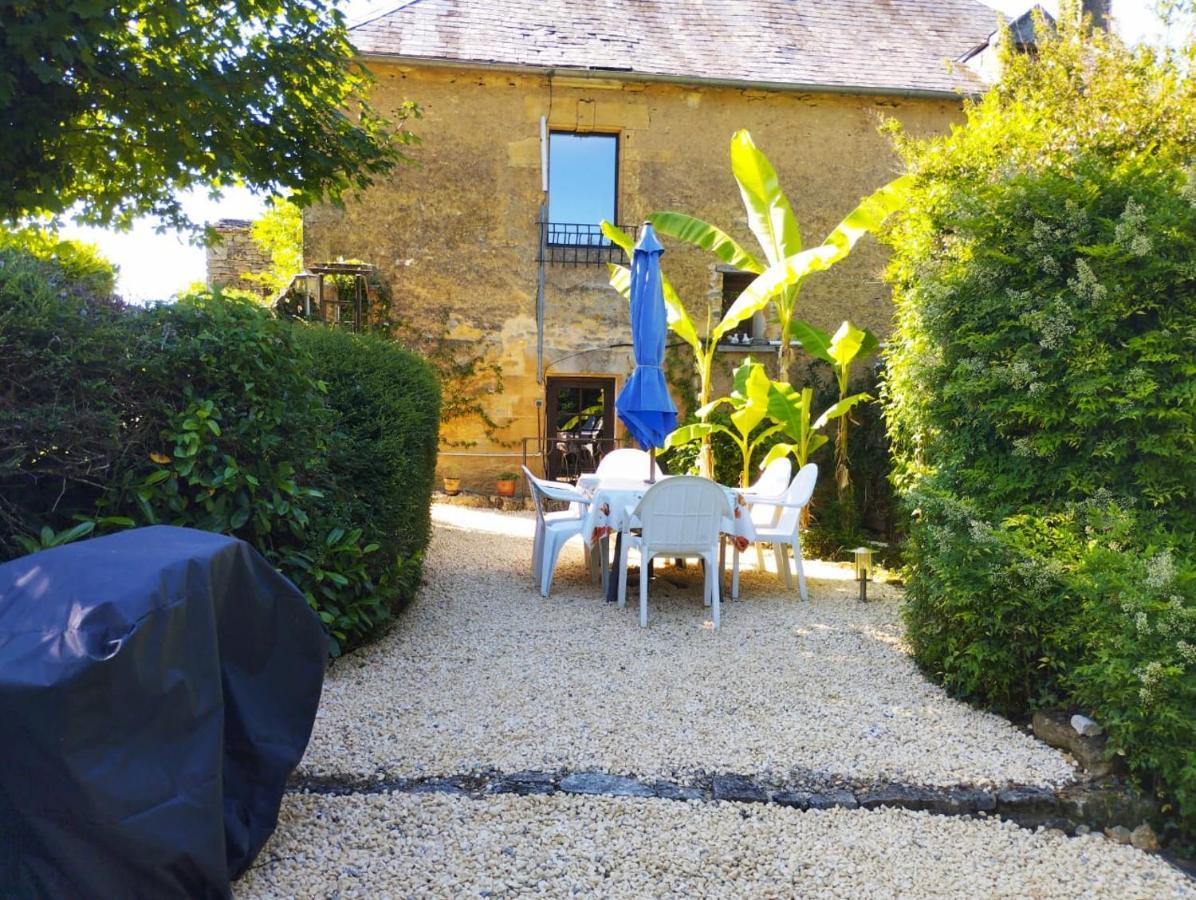 La Vieille Ferme: Superbe Complexe De 3 Gites En Pierre Avec Piscine Au Coeur Du Perigord Noir Saint-Genies Kültér fotó