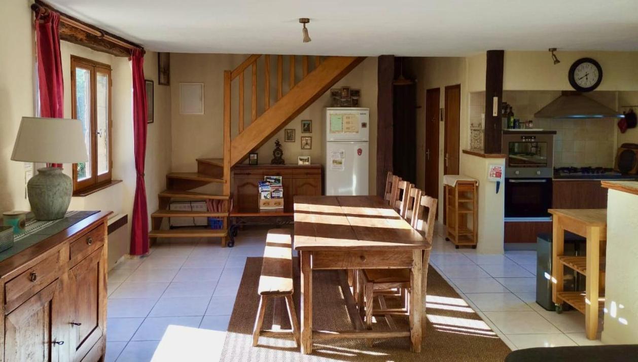 La Vieille Ferme: Superbe Complexe De 3 Gites En Pierre Avec Piscine Au Coeur Du Perigord Noir Saint-Genies Kültér fotó